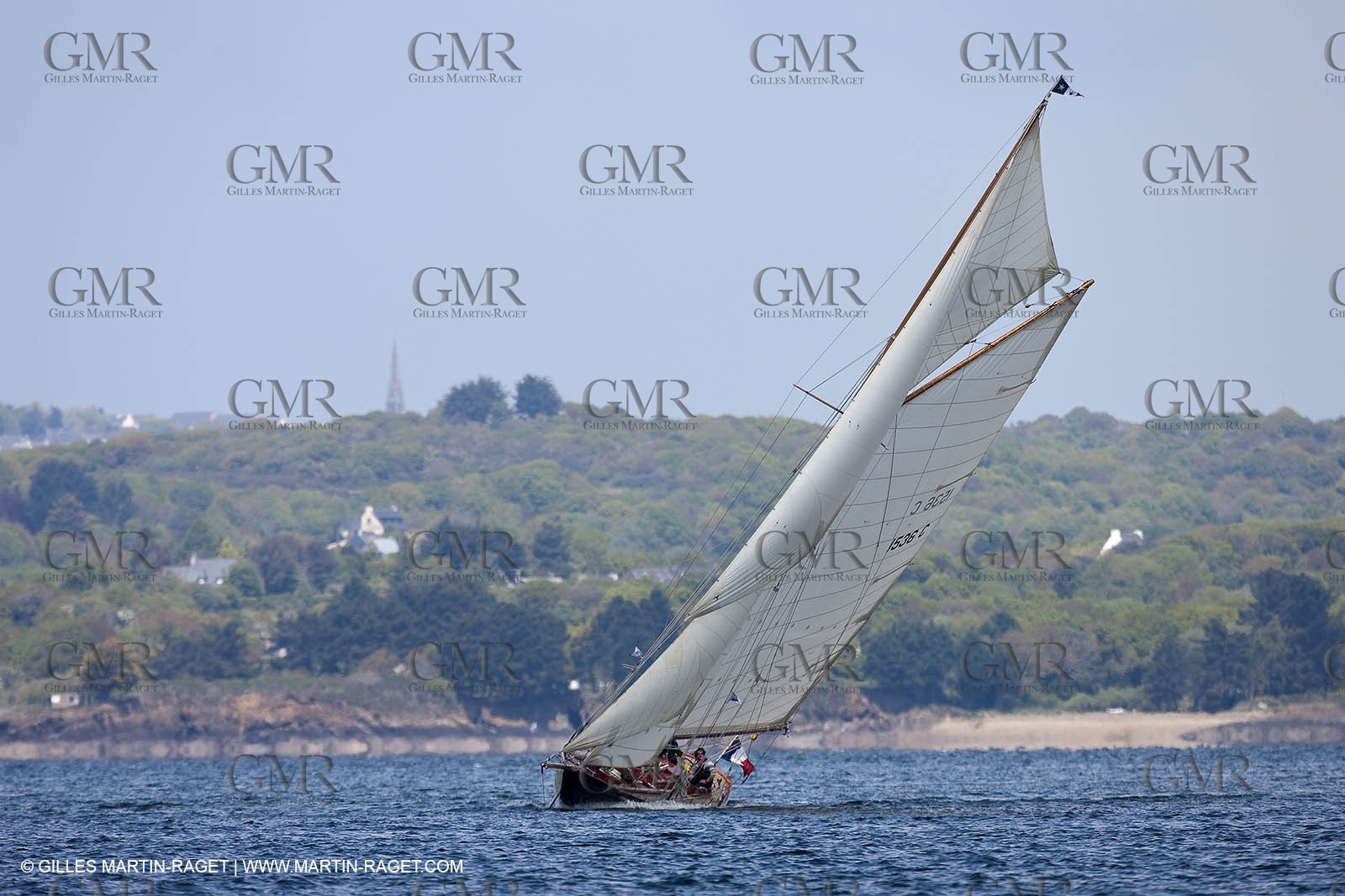 19 05 2010 -  Lanveoc Poulmic (FRA,29) - French Navy School Grand Prix - Pen Duick