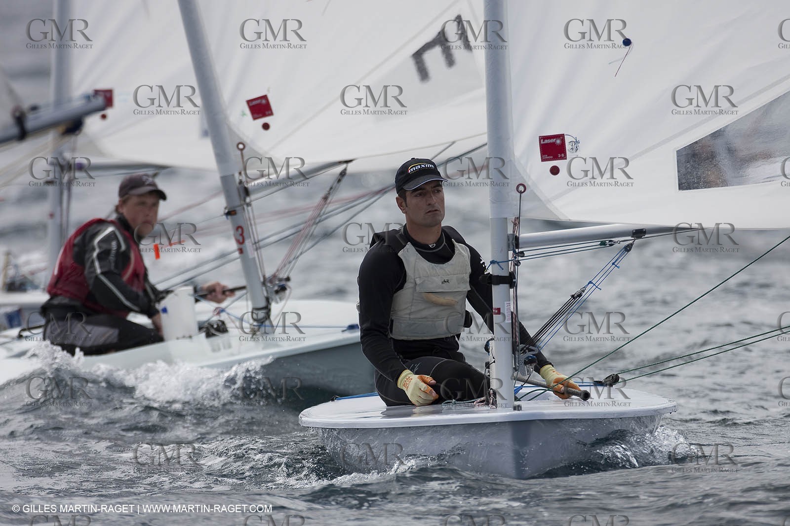 20 04 2010 - Hyères (FRA,83) - SOF 2010 - Zhik Team - Laser Men - Javier Hernandez