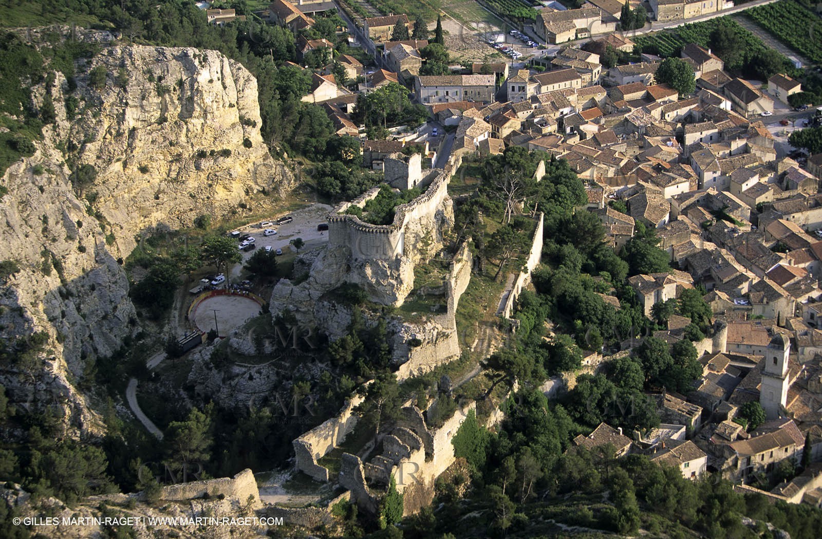 France, Provence, Villages des Alpilles, Boubon (FRA,13)