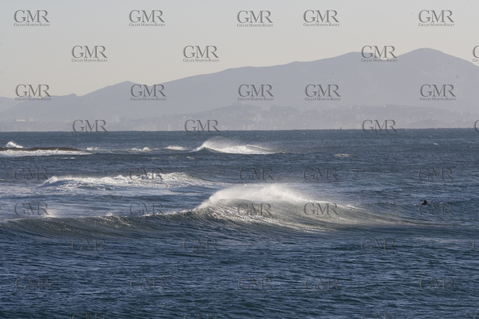 02 01 2007 - Sausset les Pins (13) - Mistral waves