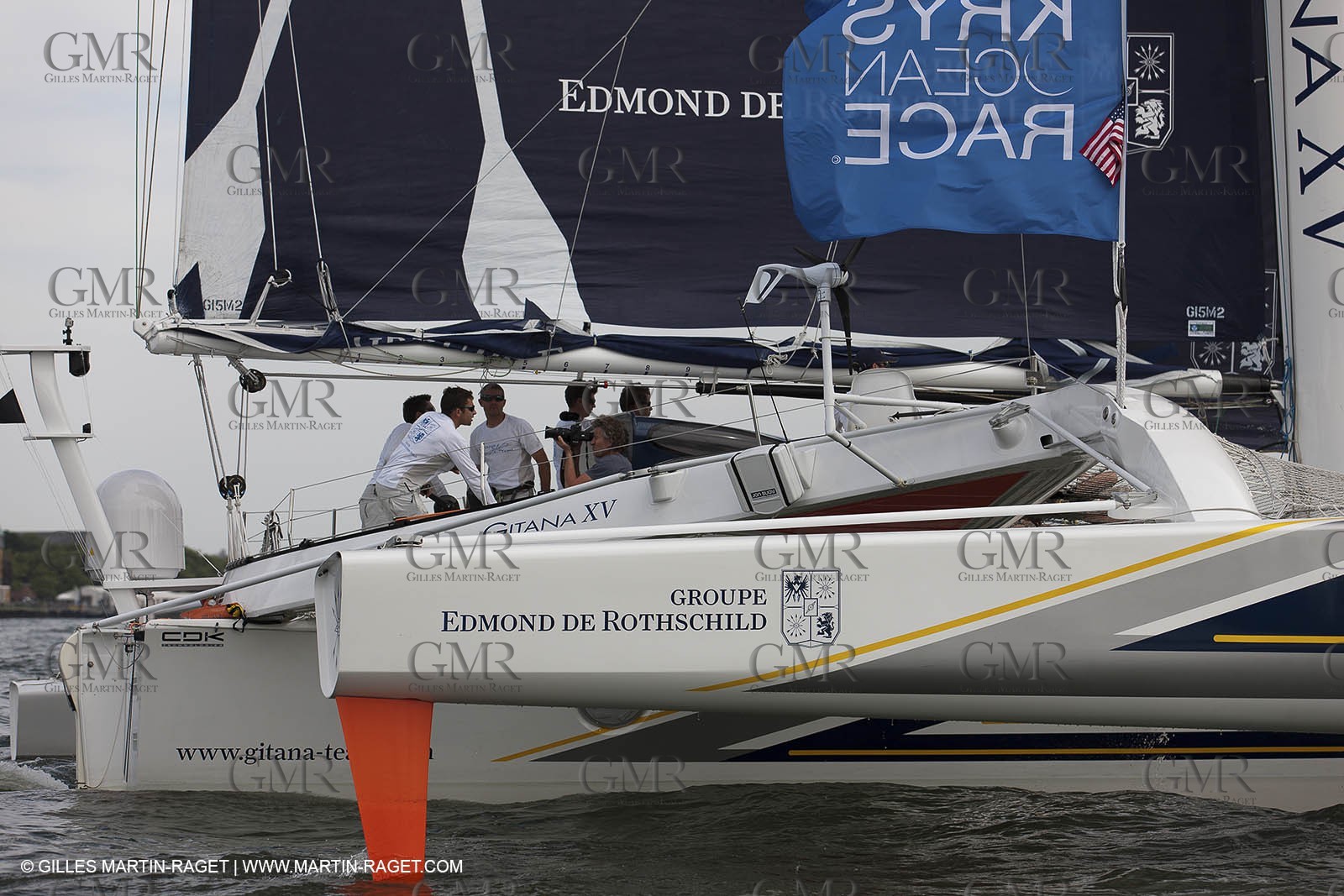 05 07 2012 - New York (USA) - Ocean Krys Race - Speed runs in fornt of NY city