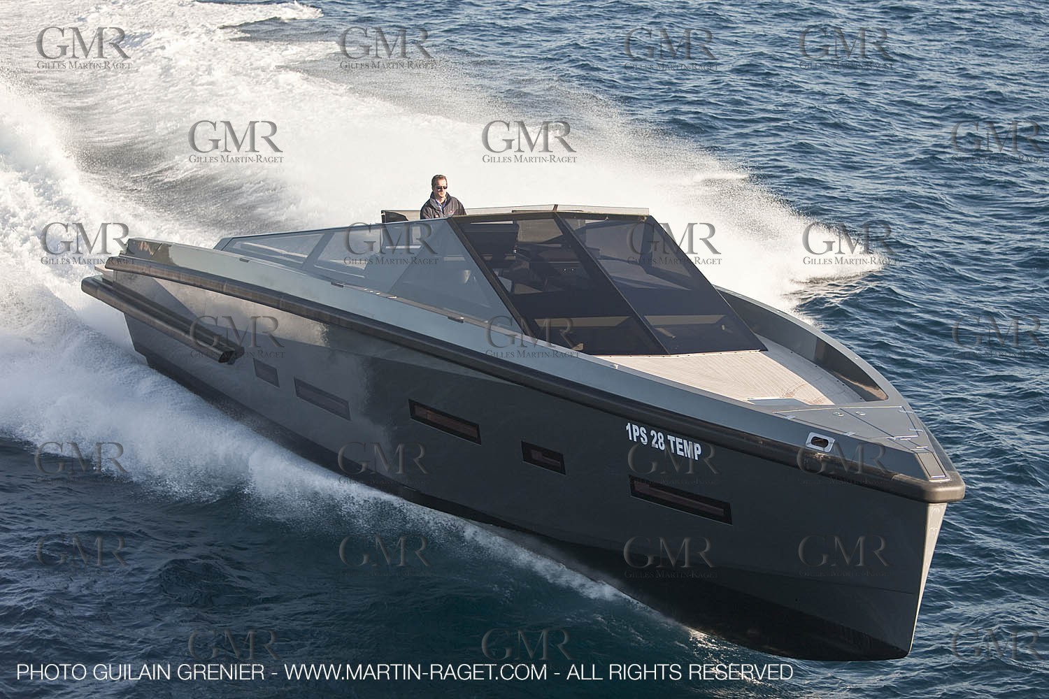 11 11 2009 - Saint Jean Cap Ferrat (FRA,06) Wally Yachts - Wallypower 55