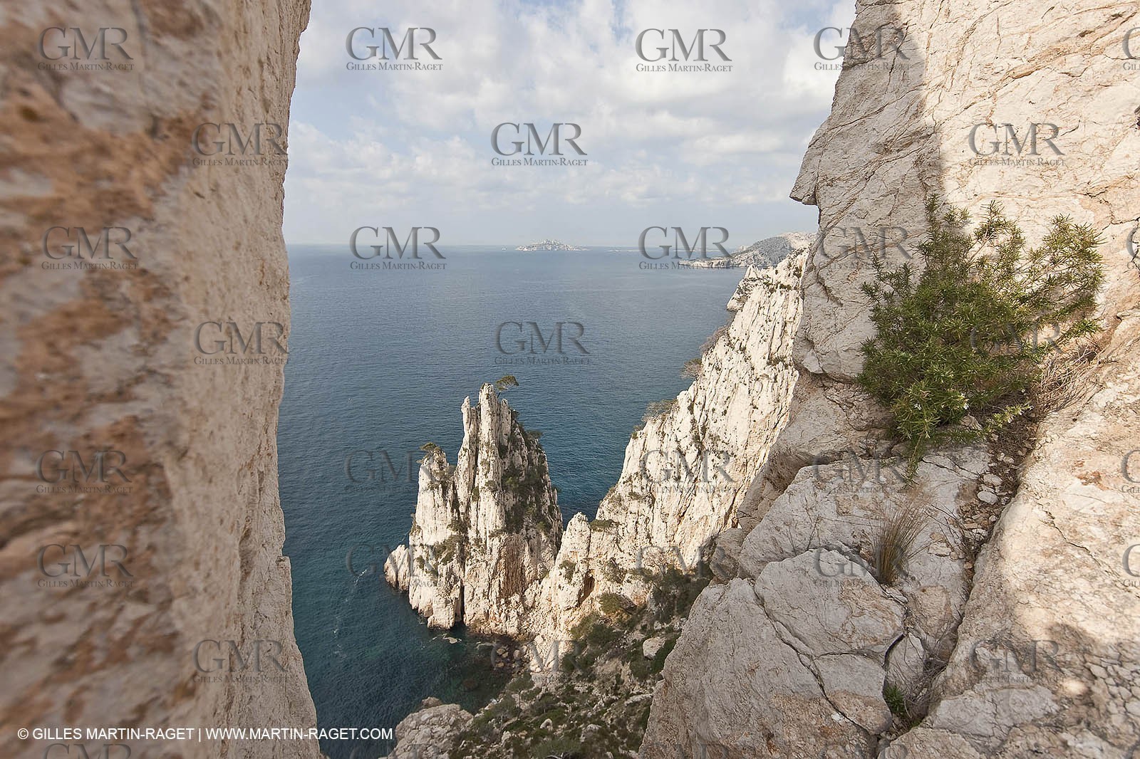 20 03 2009 - Marseille (FRA, 13) - Les Calanques - Pic de l'Eissadon and devenson cliffs