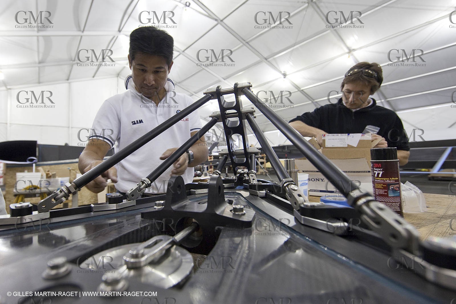 13 10 2009 - San Diego (USA, CA) - 33rd America's Cup - BMW ORACLE Racing - BOR 90 modifications