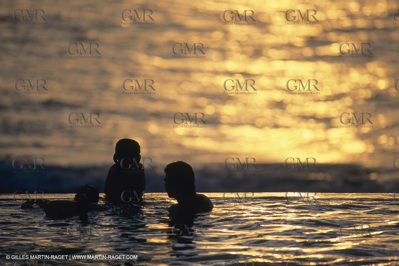 Water SPorts, plage, bains de mer, natation, swimming, beach