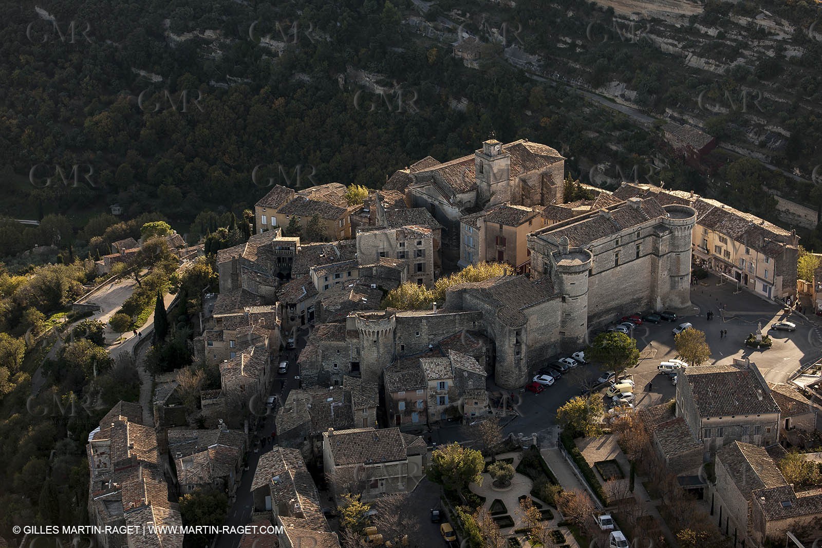 29 10 2012 - Luberon (FRA) as seen from above