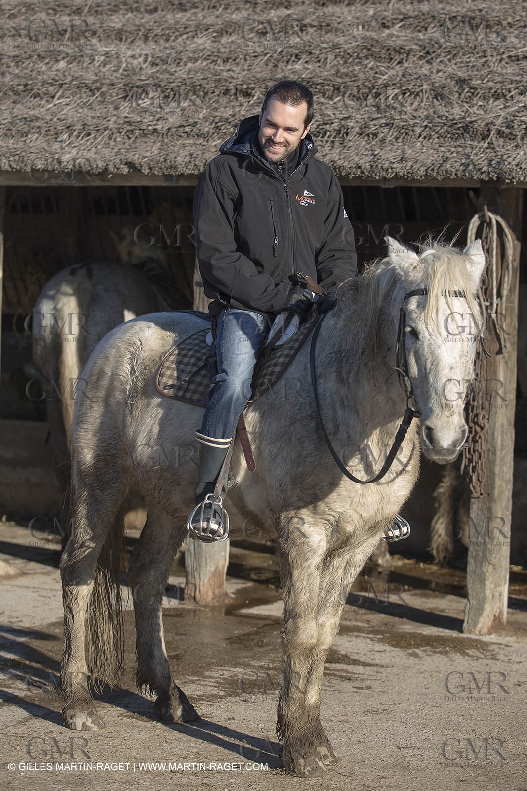 26 12 2013 - Les Saintes Maries de la Mer (FRA,13) - Horse riding at Cabanes de Cacharel