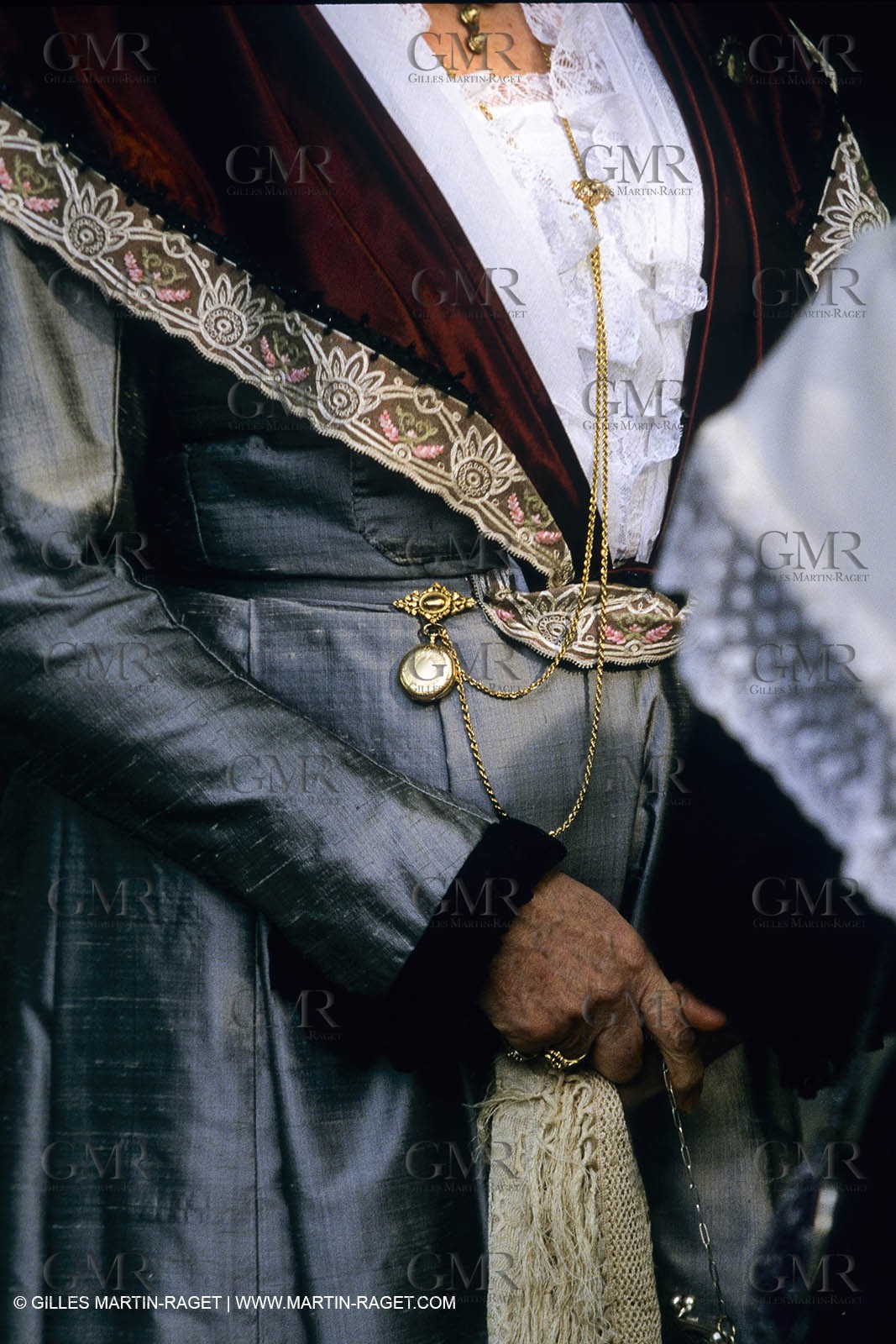 Arles (FRA,13) - Costume from Arles Fest