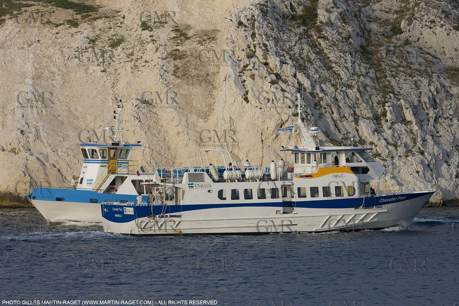 20 06 2008 - Marseille (FRA, 13) - Cruising among the local islands and creeks