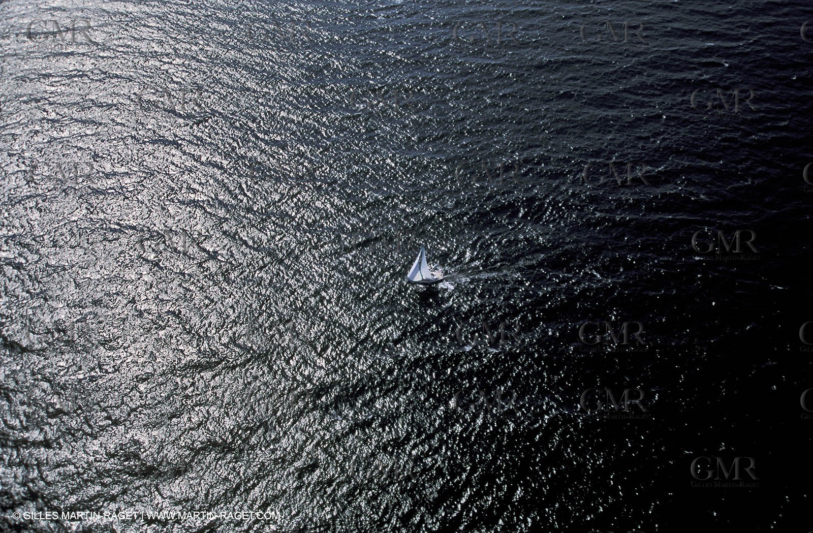 Monocoque de croisiere sous voile