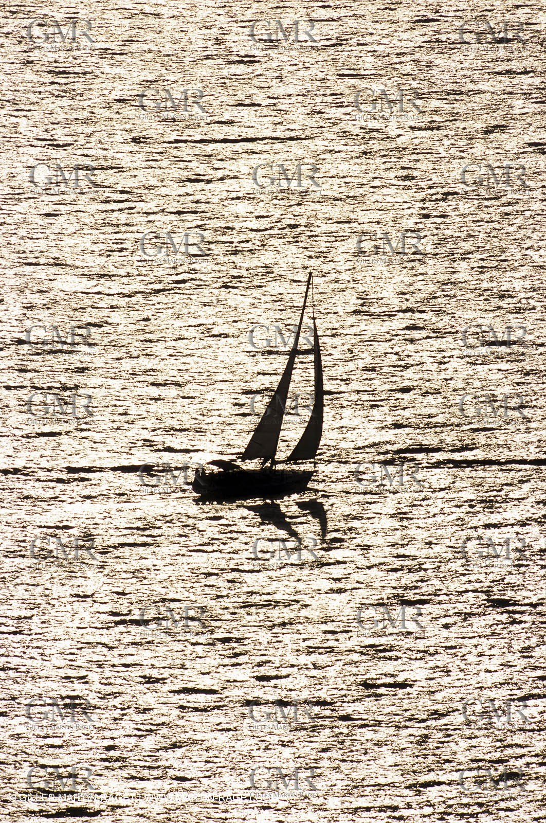 Monocoque de croisiere sous voile