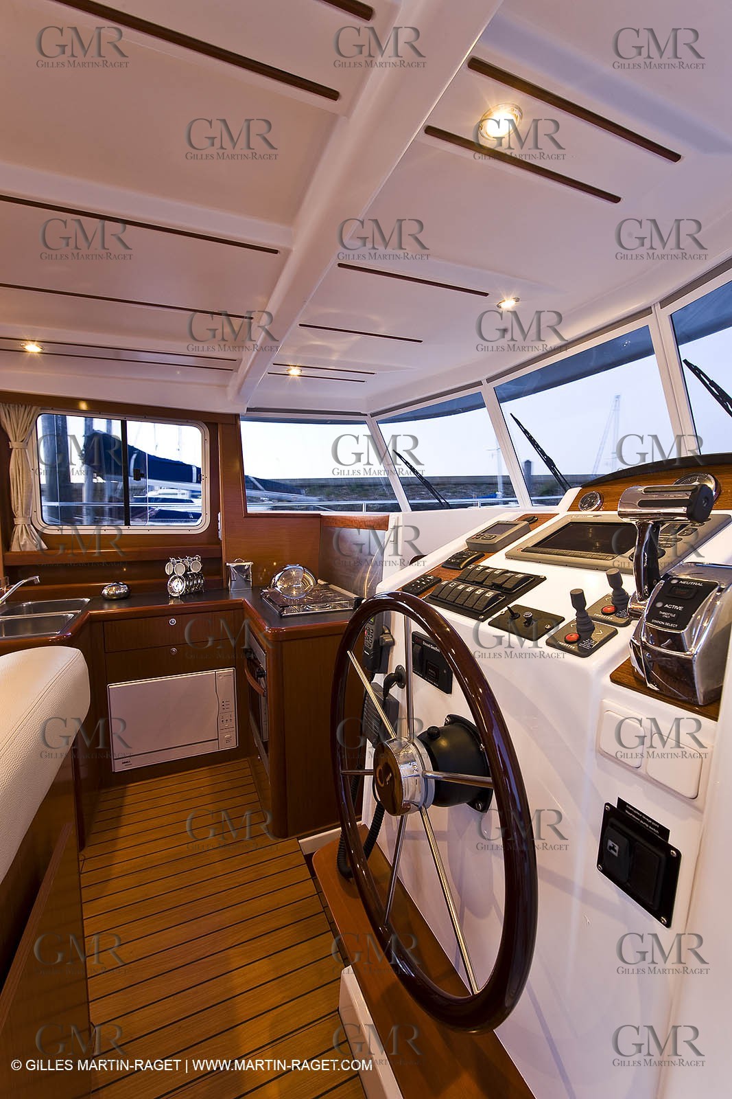 22 06 2009 - Ile d'Yeu (FRA,85) - Chantier Bénéteau - Trawler 34