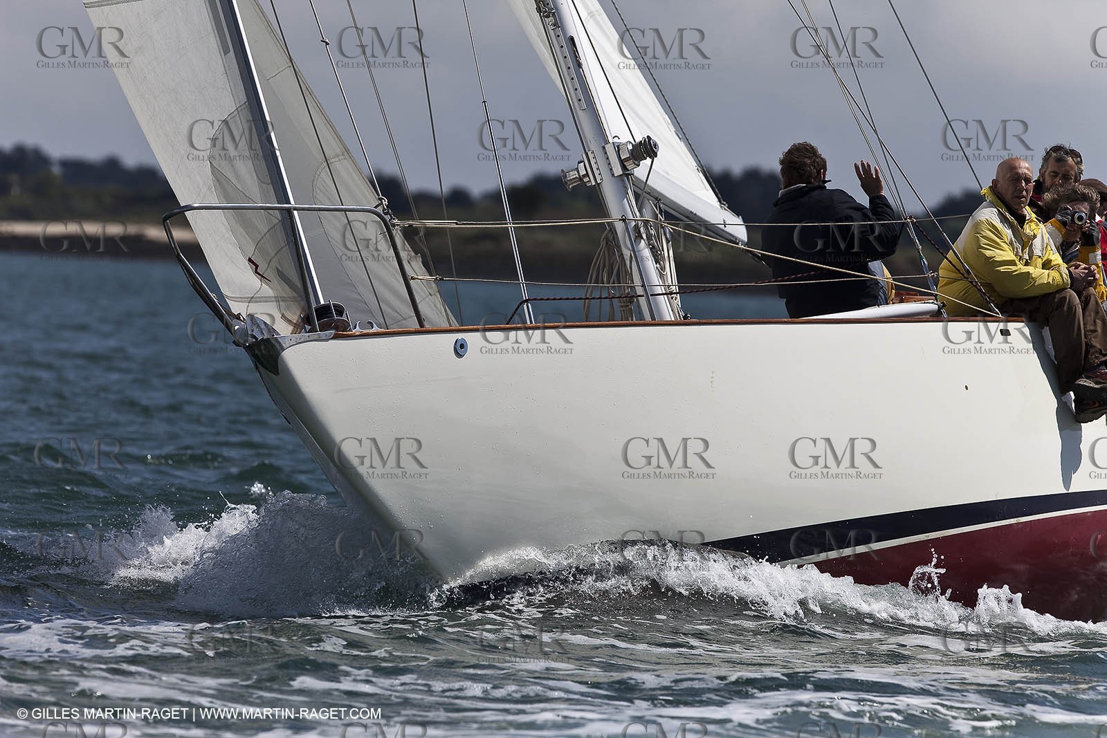 01-05-10 - Le Bono (FRA,56) - Regate Classique -Acteia II - Maica