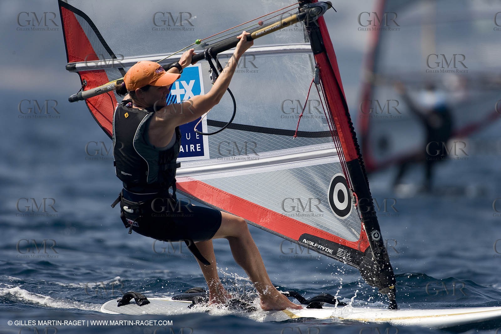 24 04 2007 - Semaine Olympique Française 2007 - Hyères - Jour 3 - Team France - RS:X - Faustine Merret
