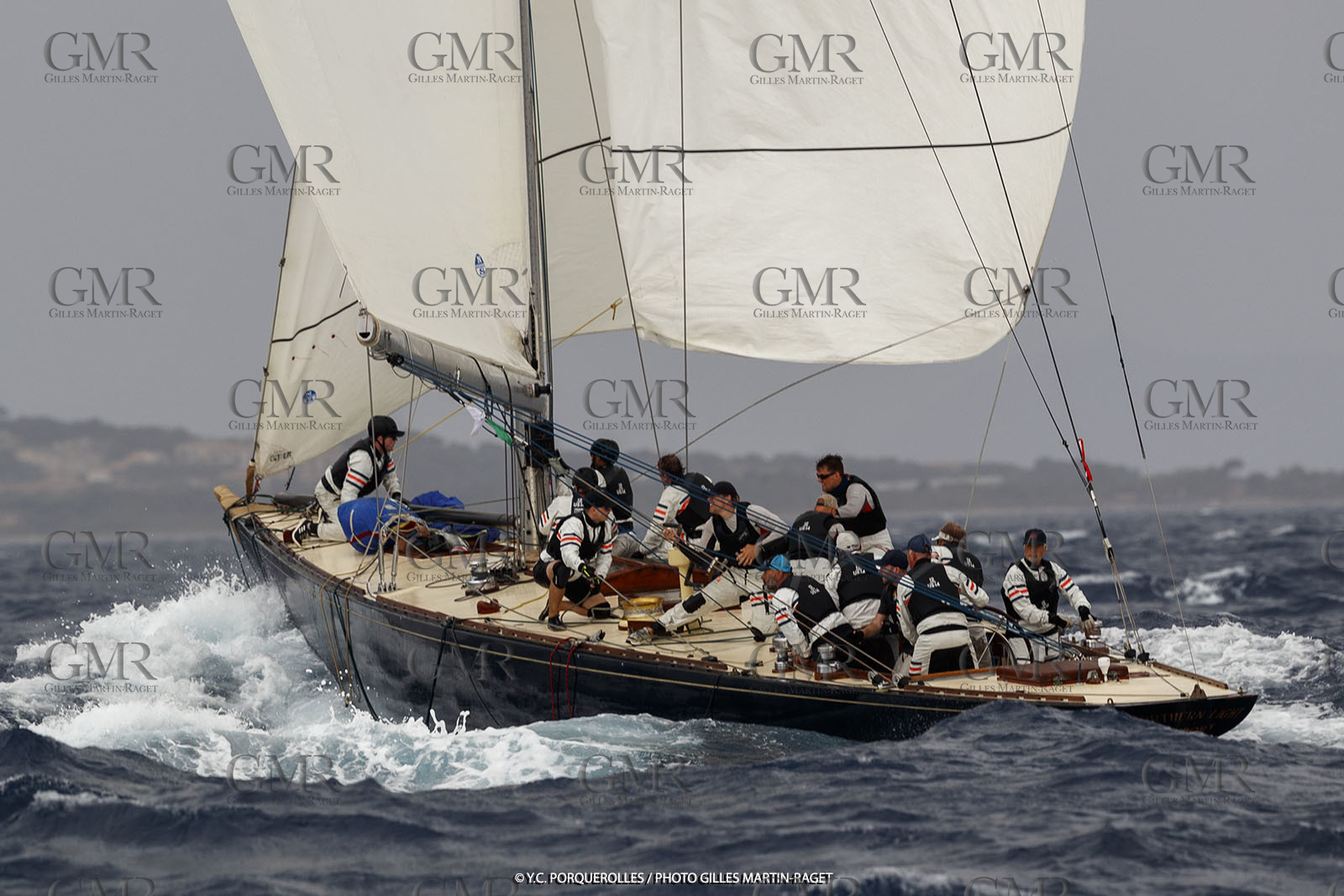 19 06 2024, Porquerolles Island (FRA), Championnat du monde des 12 m JI 2024, Race Day 1