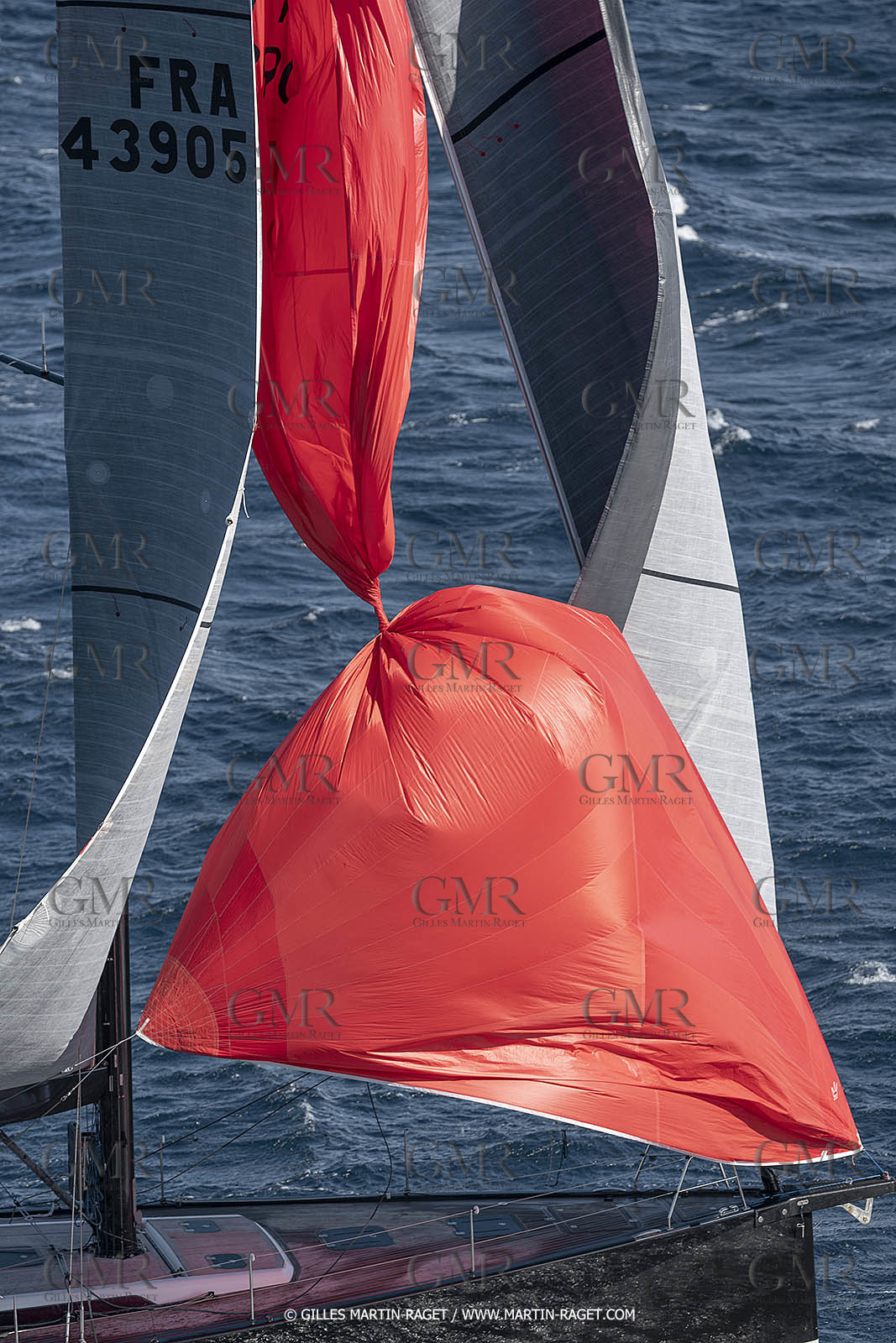 28 09 2022? Saint-Tropez,(FRA,83), Les Voiles de Saint-Tropez 2022 Régate N° 2 poup les modernes, navigation libre pour les grandes goélettes