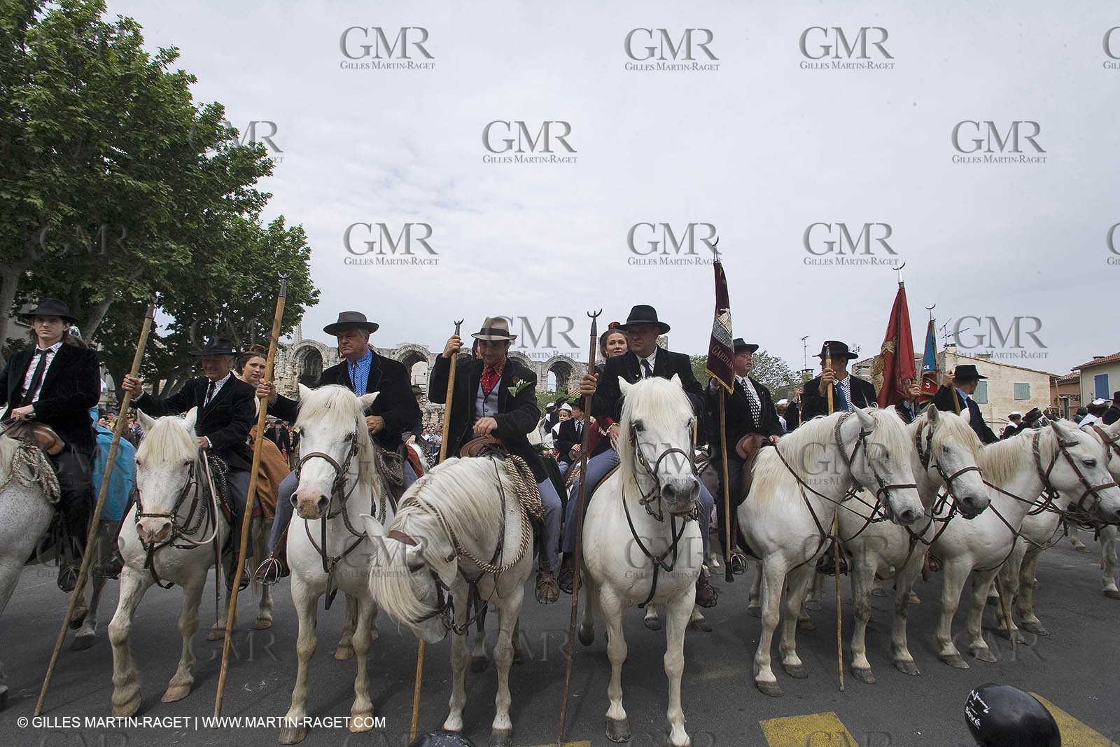 Arlésiennes in costume - Gardians (cow-boys) celebration - Arles