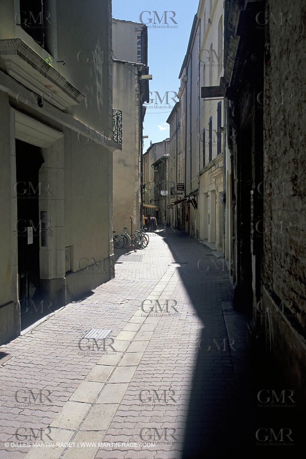 Nîmes