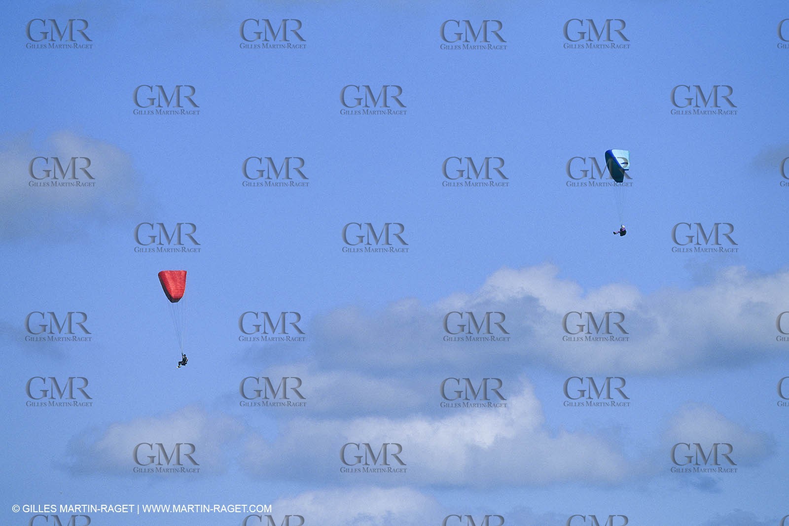 watersports, parachute ascensionnel, winglider, paraglider, aile volante