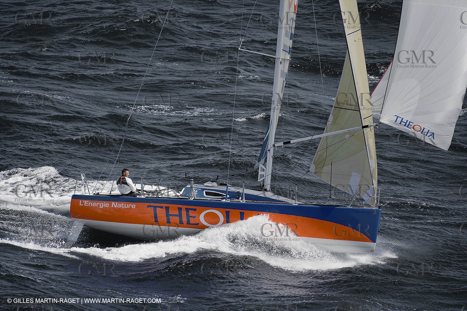 06-26-2007 - FIGARO II - THEOLIA - Skipper : Robert Nagy - Training off Marseille (south France) with strong wind conditions