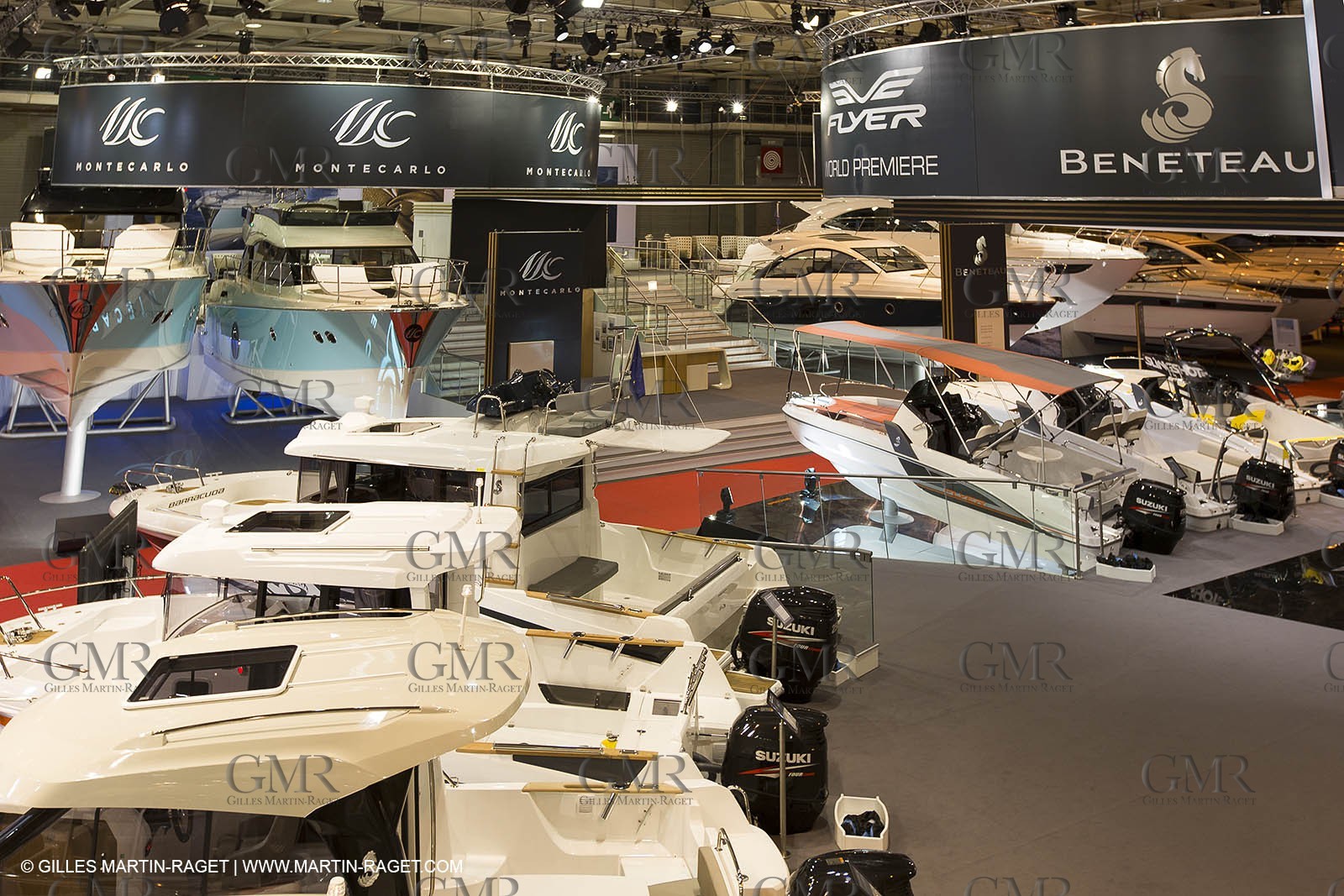 10 12 2013 - Paris (FRA,75) -Paris Boat Show - Beneteau booth