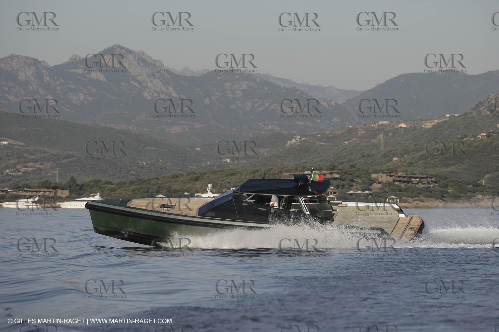 16 07 2007 - Portisco (Italie, Sardaigne) - Wally Power 47 millesime 2007