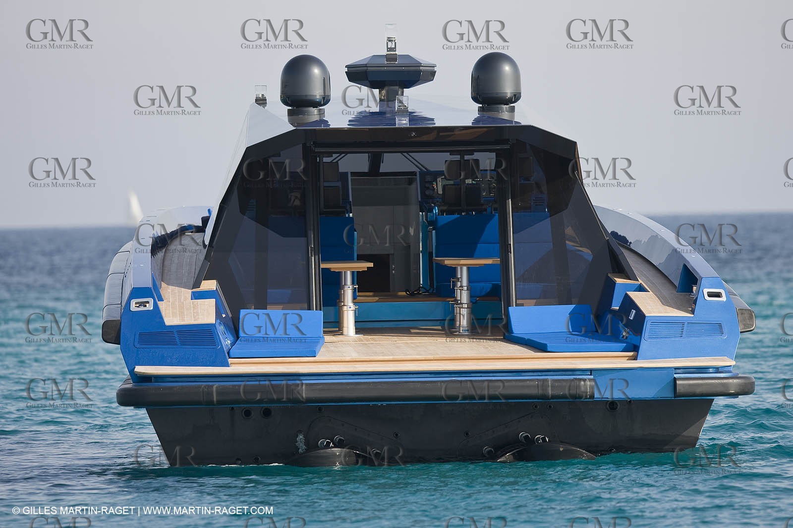 14 10 2008 - Cannes (FRA, 06) - Super yachts - motoryachts - Wally yachts - Wallypower 64