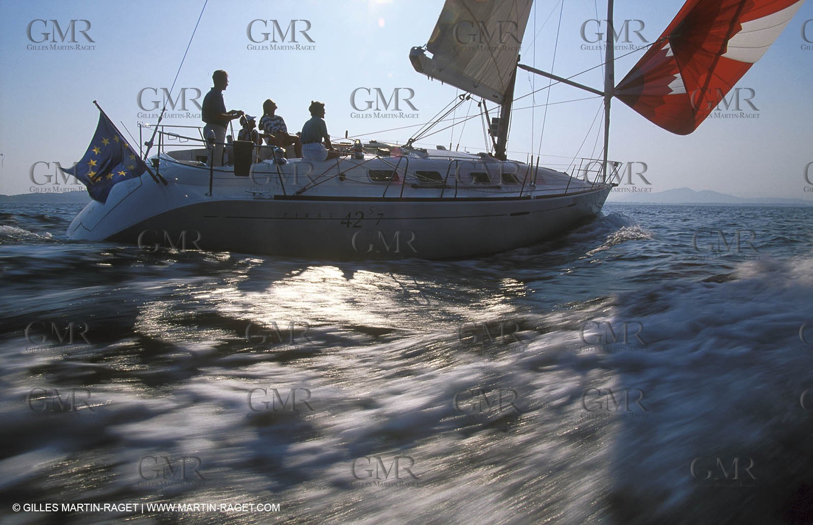 Monocoque de croisiere sous voile