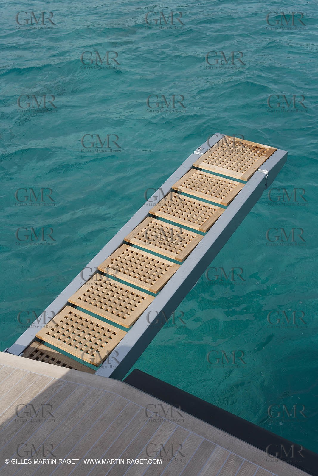 29 09 2007 - St Jean Cap Ferrat - Wally Yachts - Wally Power 70 - Lau Lau