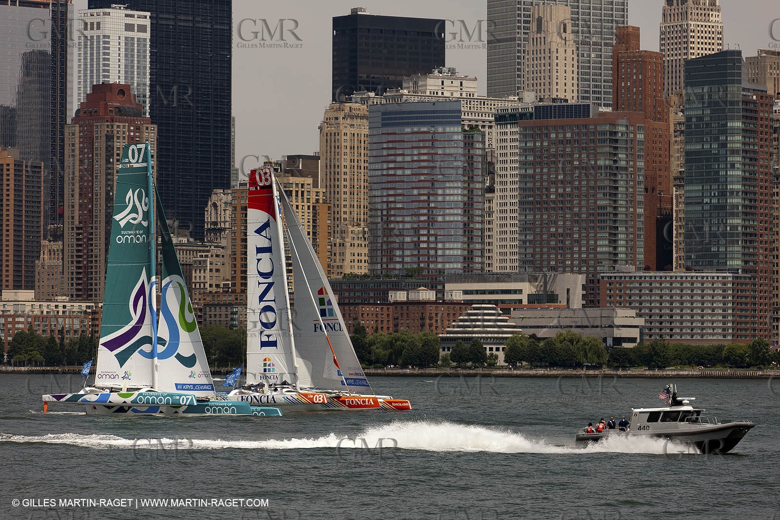 05 07 2012 - New York (USA) - Ocean Krys Race - Speed runs in fornt of NY city