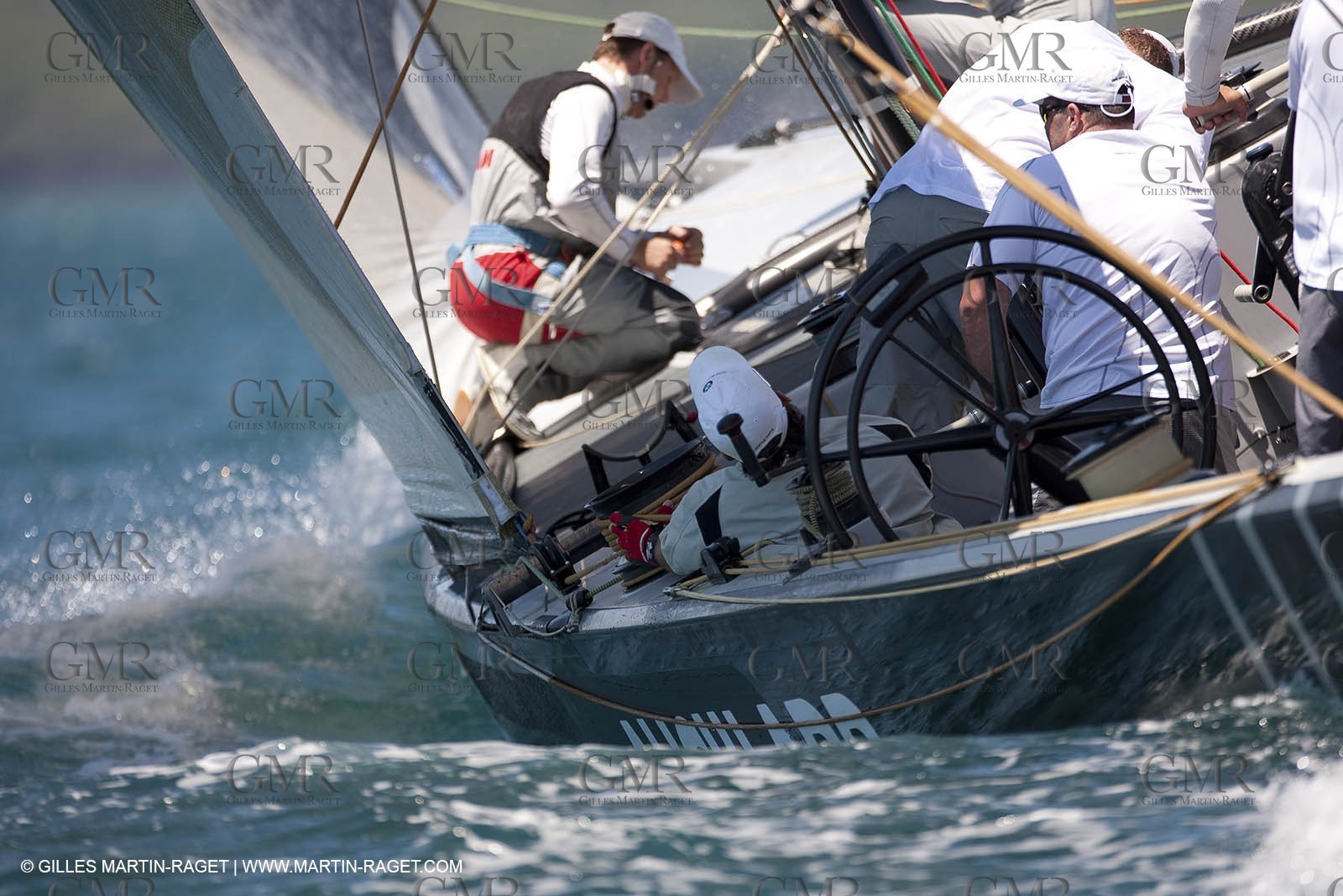 26 01 2009 - Auckland (NZL) - Louis Vuitton Pacific Series - BMW ORACLE Racing - Training