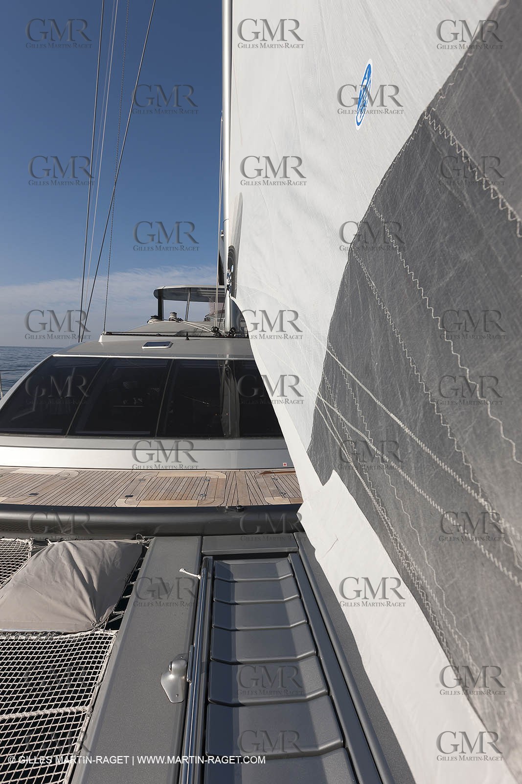 25 02 2011 - La Ciotat (FRA,13) - Super Yachts - Chantier H2X - Cartouche