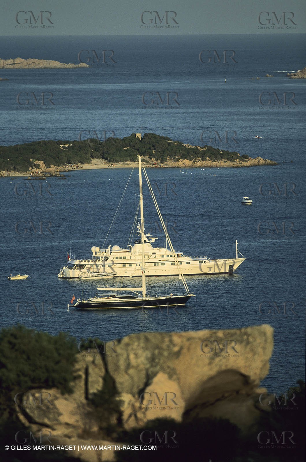 Motoryachts - SUPER YACHTS