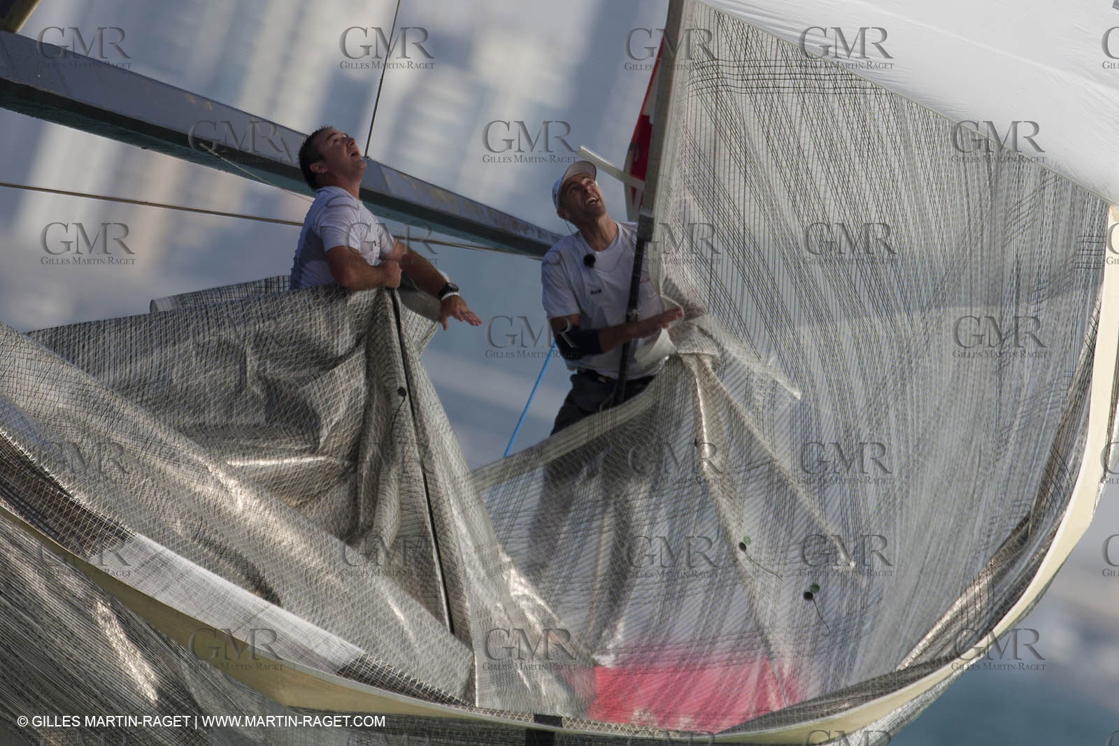 16 11 2010 - Dubai (UAE) - Dubai Louis Vuitton Trophy -  BMW ORACLE Racing Vs Synergy