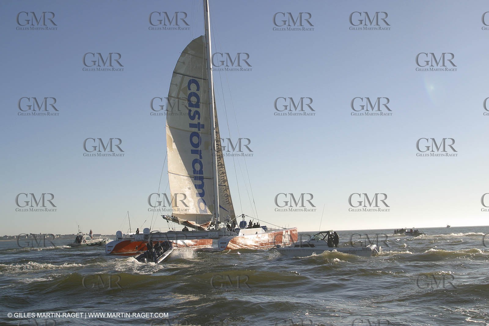 Kingfisher II - Jules Verne Trophy 2002 start - Brest