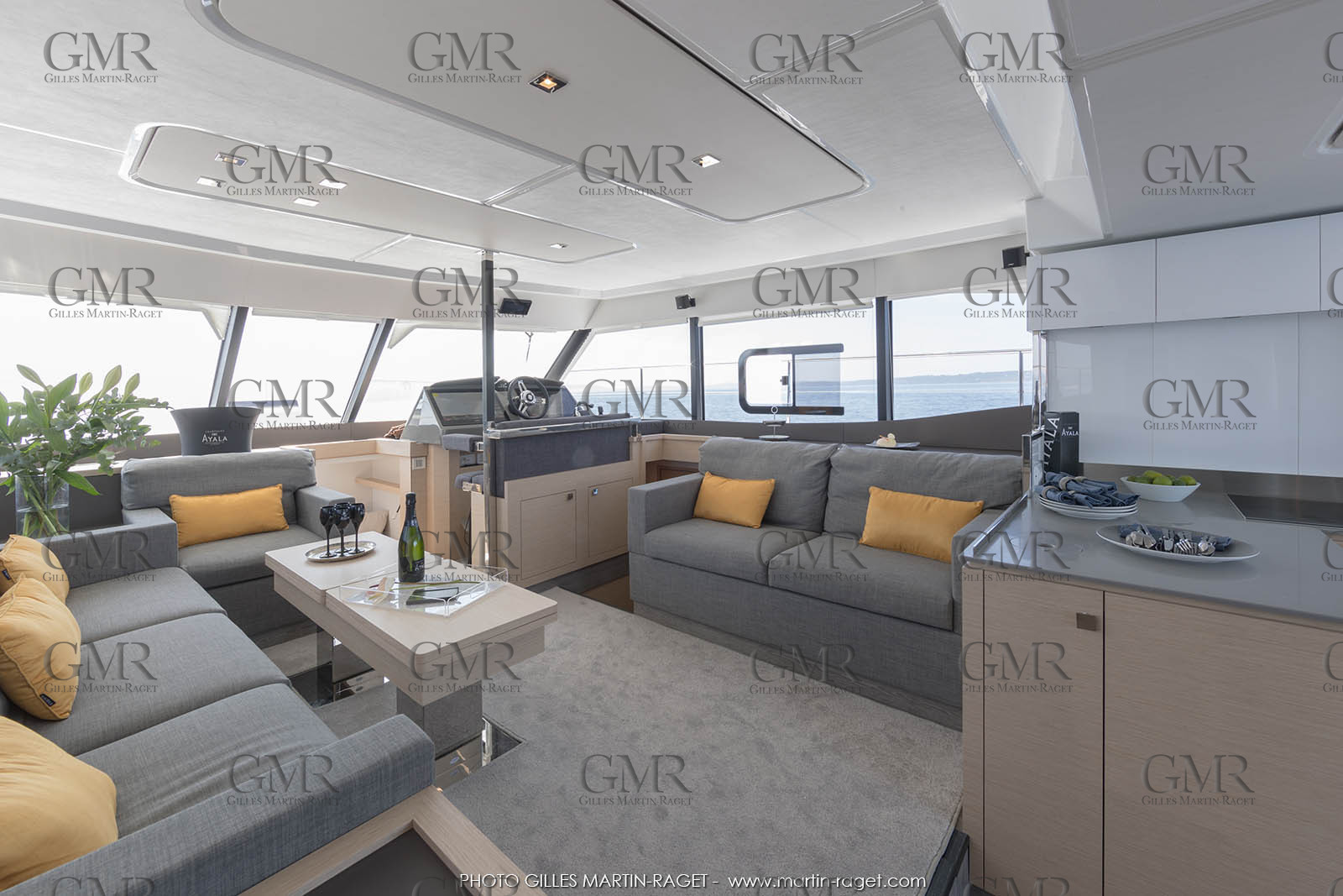 17 05 2017, Porquerolles (FRA,12), Fountaine-Pajot MY 44