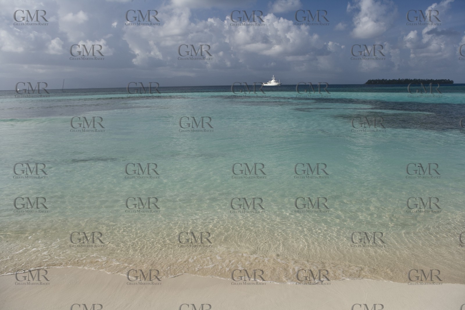 01 02 2008 - Archipel des San Blas (Panama) - Motor Yacht Senses