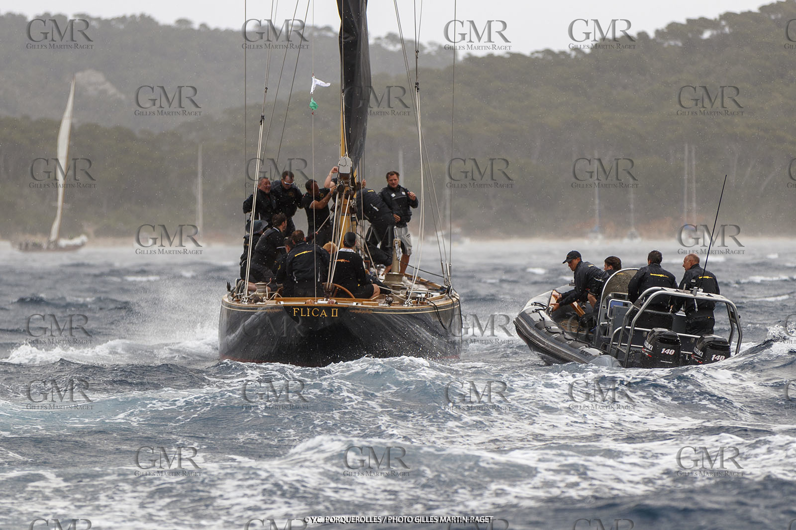 19 06 2024, Porquerolles Island (FRA), Championnat du monde des 12 m JI 2024, Race Day 1