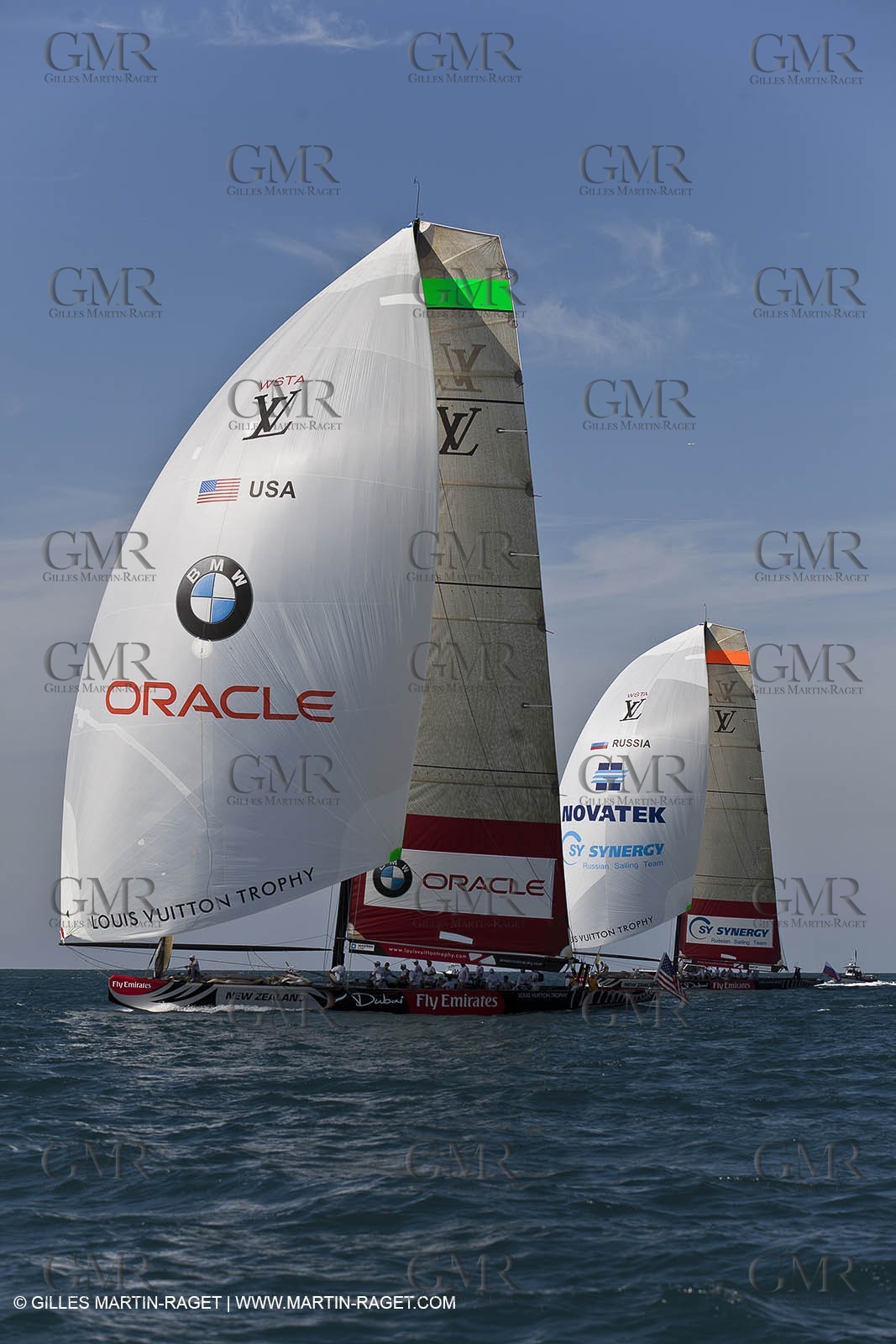 19 11 2010 - Dubai (UAE) - Dubai Louis Vuitton Trophy - Round 2 -  BMW ORACLE Racing Vs Synergy