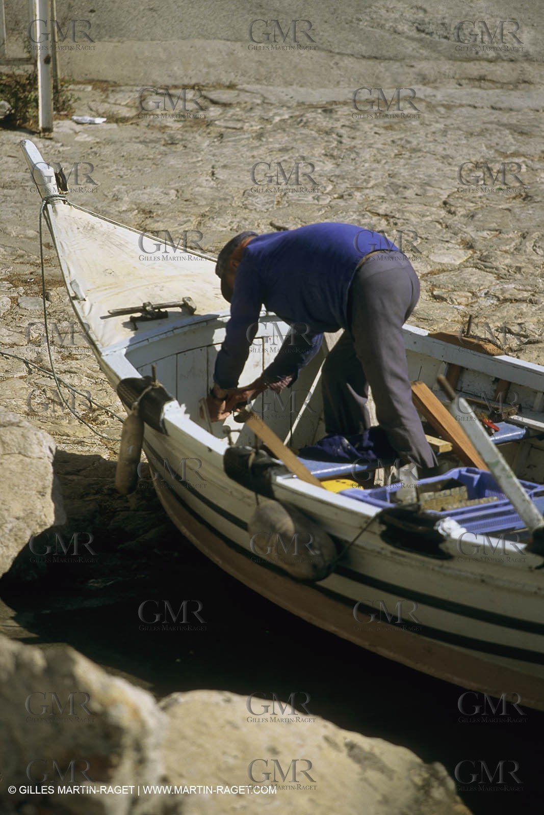 Pêche, barques, pointus, pêcheurs