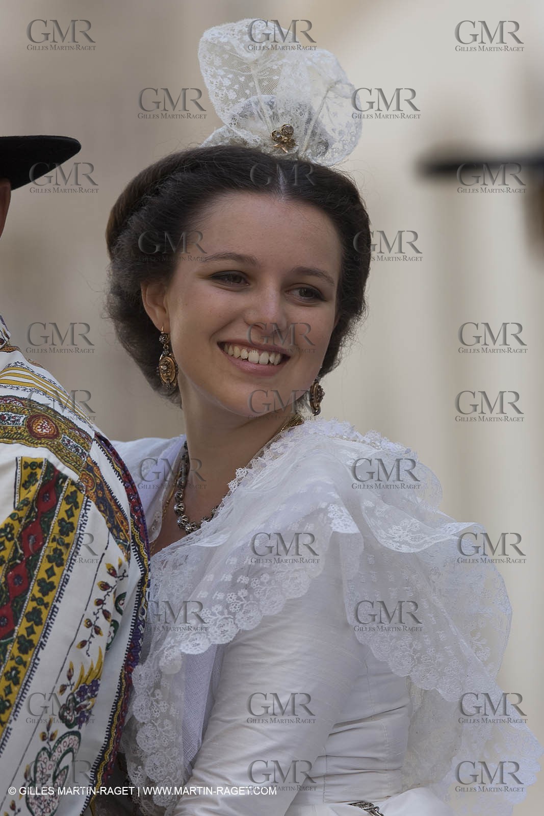 06 07 08 - Arles (FRA, 13) - Traditional costume of Arles fest