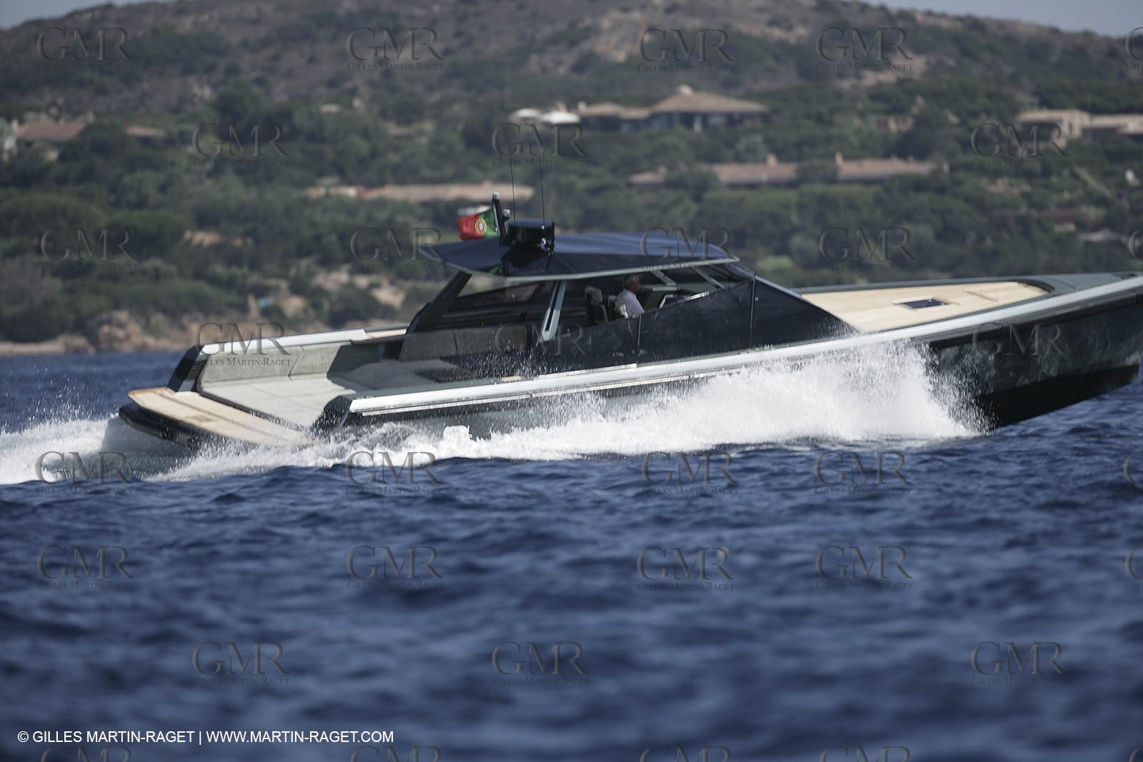 16 07 2007 - Portisco (Italie, Sardaigne) - Wally Power 47, 2007 version