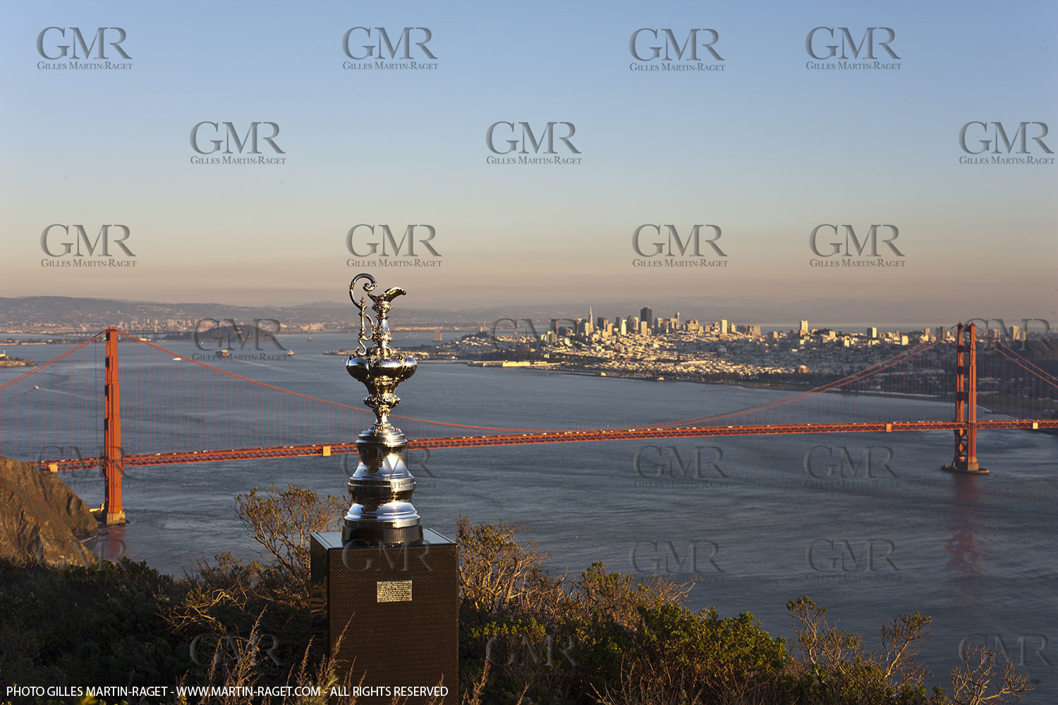 04 01 2011 - San Francisco (USA, CA) - 34th America's Cup - The America's Cup in San Francisco - Golden Gate Bridge