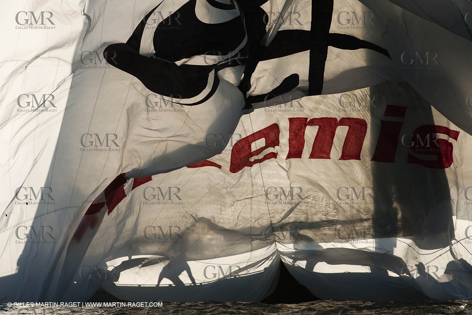 25 11 2010 - Dubai (UAE) - Dubai Louis Vuitton Trophy -  BMW ORACLE Racing Fleet races