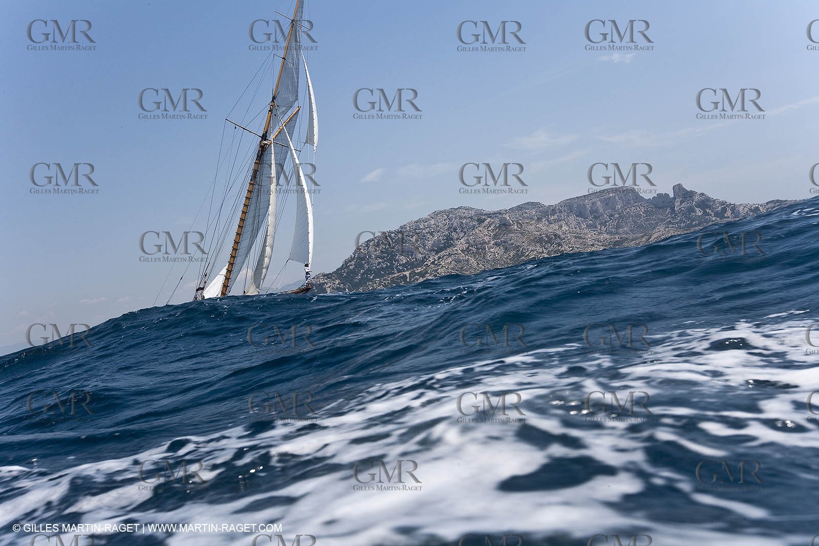 Sailing, Classic yachts, Voiles Vieux Port 2009, Marseille (FRA)