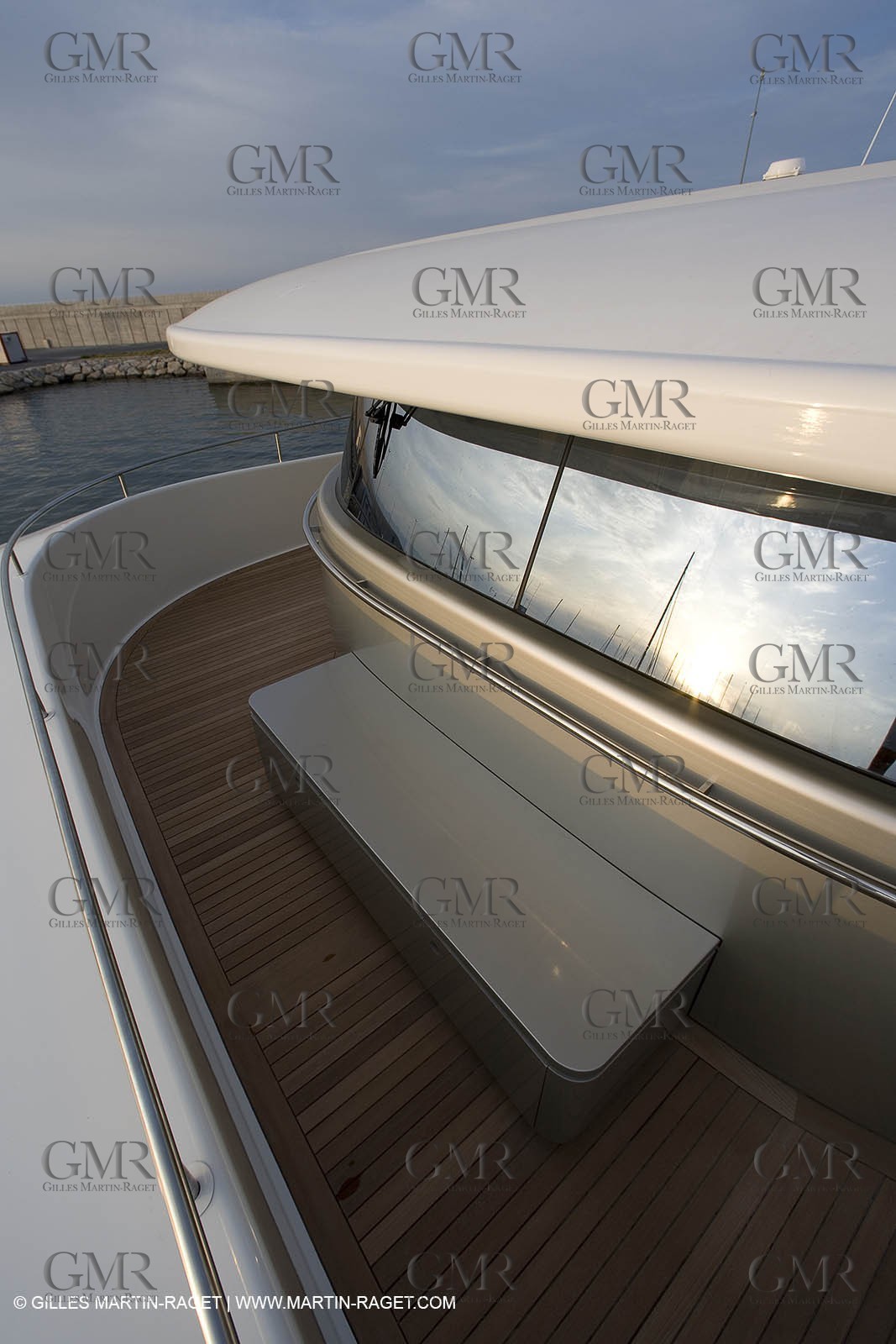 11 06 2007 - Valencia (Spain) - Super Yacht Catamaran Bradley, Gilles Vaton design built by H2X in la Ciotat (France)