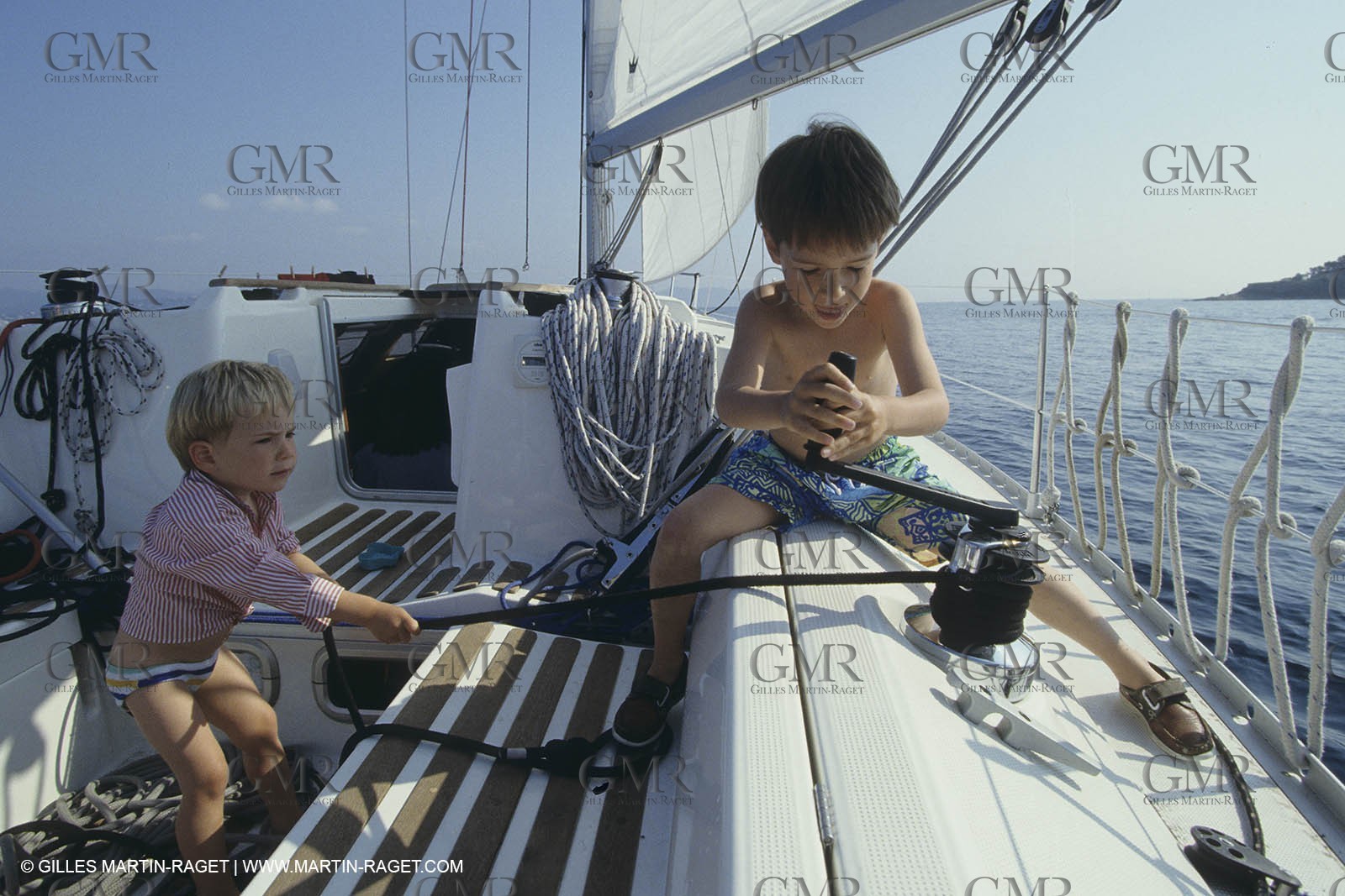 Sailing, cruising, people, Children onboard