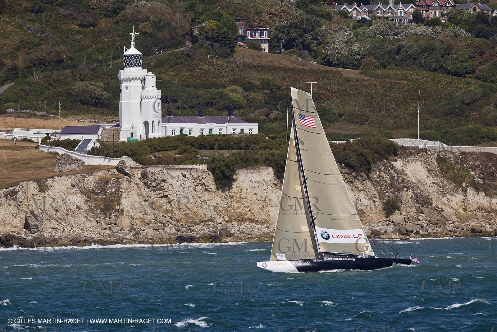 05 08 2010 - Cowes (UK, IOW) - The 1851 Cup -  BMW ORACLE Racing -  - Round The Island Race - Passing Ste Catherine Lighthouse.