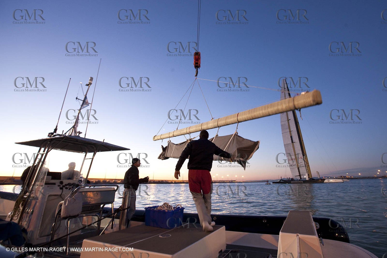 09 02 2010 - Valencia (ESP) - 33rd America's Cup - BMW ORACLE Racing - Day 3 - Dock Out