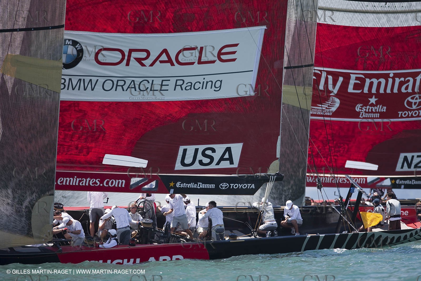 23 01 2009 - Auckland (NZL) -  Louis Vuitton Pacific Series - BMW ORACLE Racing-Tuning up onboard Emirates Team New Zealand yacht
